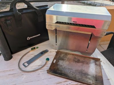 Burnhard folding gas grill Jones Jr.
