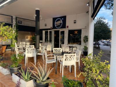 Cafetería / restaurante de desayunos en S'Arenal en entrega