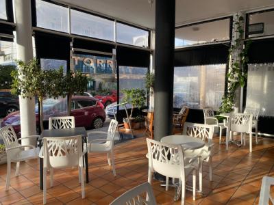 Cafetería / restaurante de desayunos en S'Arenal en entrega