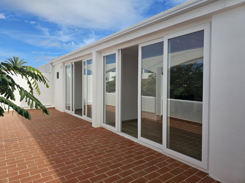 Cala Dor - Stylish apartment, new appliances, XXL terrace and conservatory, walking distance to the beach