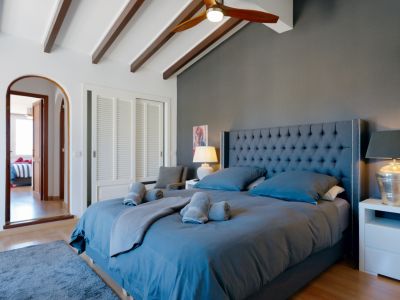 Cala Ratjada: Luxusimmobilie mit Meerblick, Ferienlizenz & ca. 5,19 % Rendite