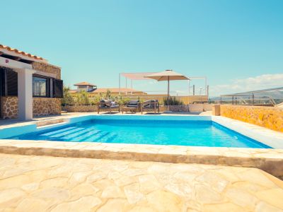 Cala Ratjada: Luxusimmobilie mit Meerblick, Ferienlizenz & ca. 5,19 % Rendite
