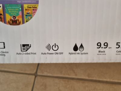 Impresora multifunción Canon con accesorios