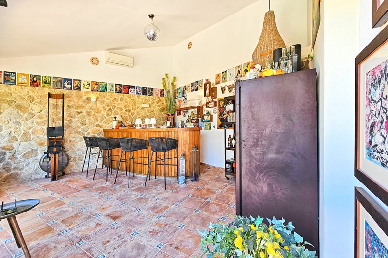 Canyamel: A solo 2 minutos del mar: Elegante finca con 4 dormitorios, piscina y vistas al mar