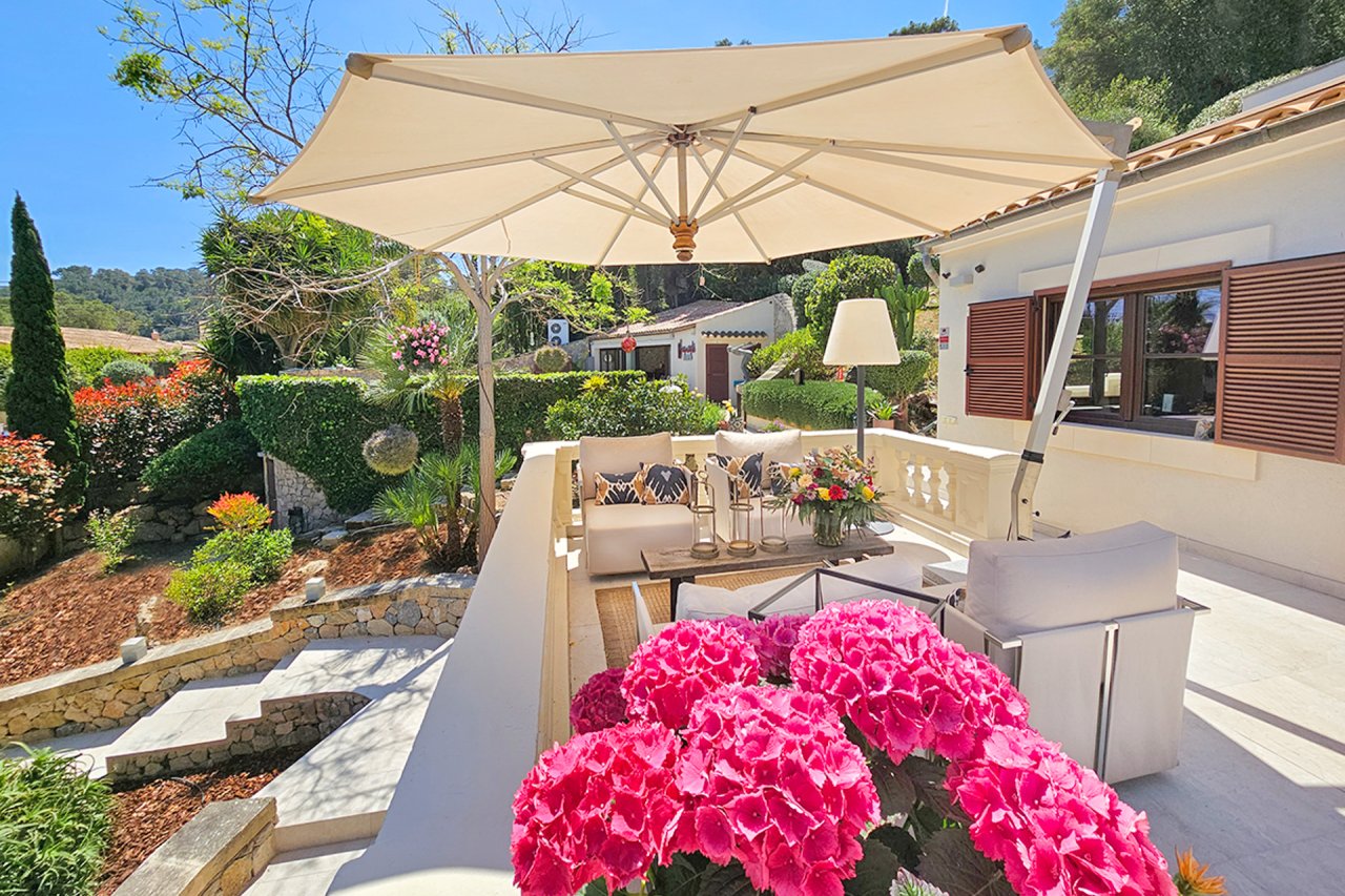 Canyamel: A solo 2 minutos del mar: Elegante finca con 4 dormitorios, piscina y vistas al mar