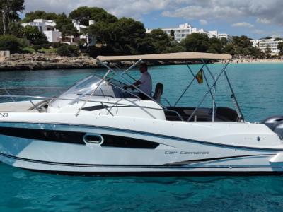 Cap Camarat 8.5 WA – Dein Charterboot in Cala d’Or