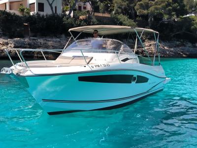 Cap Camarat 8.5 WA – Dein Charterboot in Cala d’Or