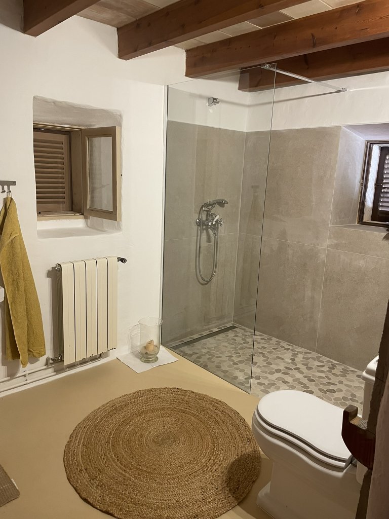 Charmante Naturstein-Finca mit Pool- Nähe Santanyi-