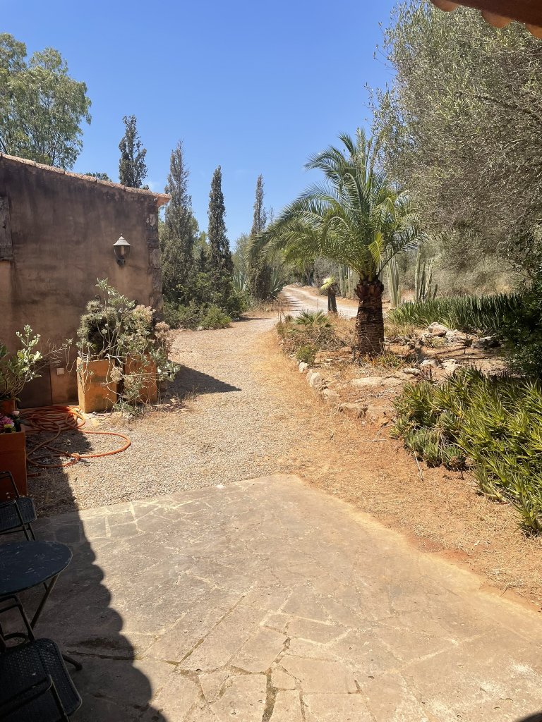 Charmante Naturstein-Finca mit Pool- Nähe Santanyi-