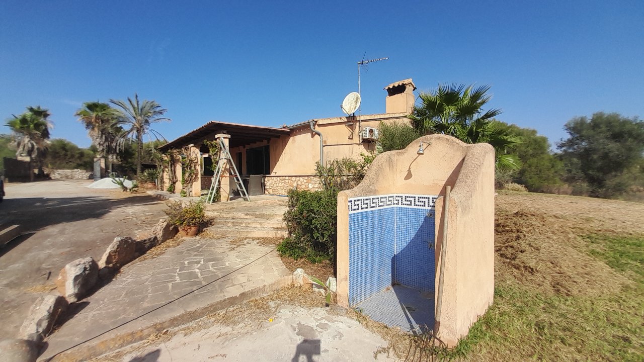 Charmante Parterrefinca mit Pool. Heizung und Grundstück bei Es Llombards - Santanyi-F 95