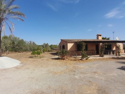 Charmante Parterrefinca mit Pool. Heizung und Grundstück bei Es Llombards - Santanyi-F 95