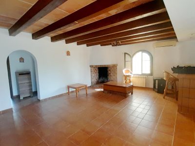 Charmante Parterrefinca mit Pool. Heizung und Grundstück bei Es Llombards - Santanyi-F 95