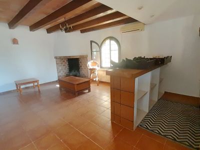 Charmante Parterrefinca mit Pool. Heizung und Grundstück bei Es Llombards - Santanyi-F 95