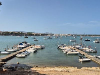 Charming Seafront Apartment in Portocolom