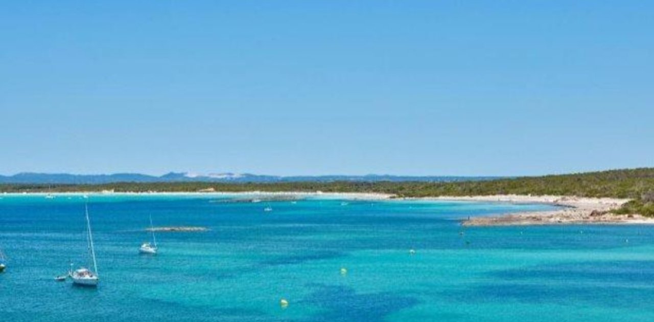 Charmantes Apartment nahe Es Trenc  Colonia de Sant Jordi, ab sofort frei, 680€ Miete.
