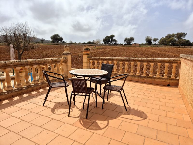 Charming Rustic House with Pool – Temporary Winter Rental