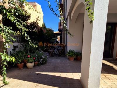 Charmantes Reihenhaus in der besten Wohngegend von Porto Cristo