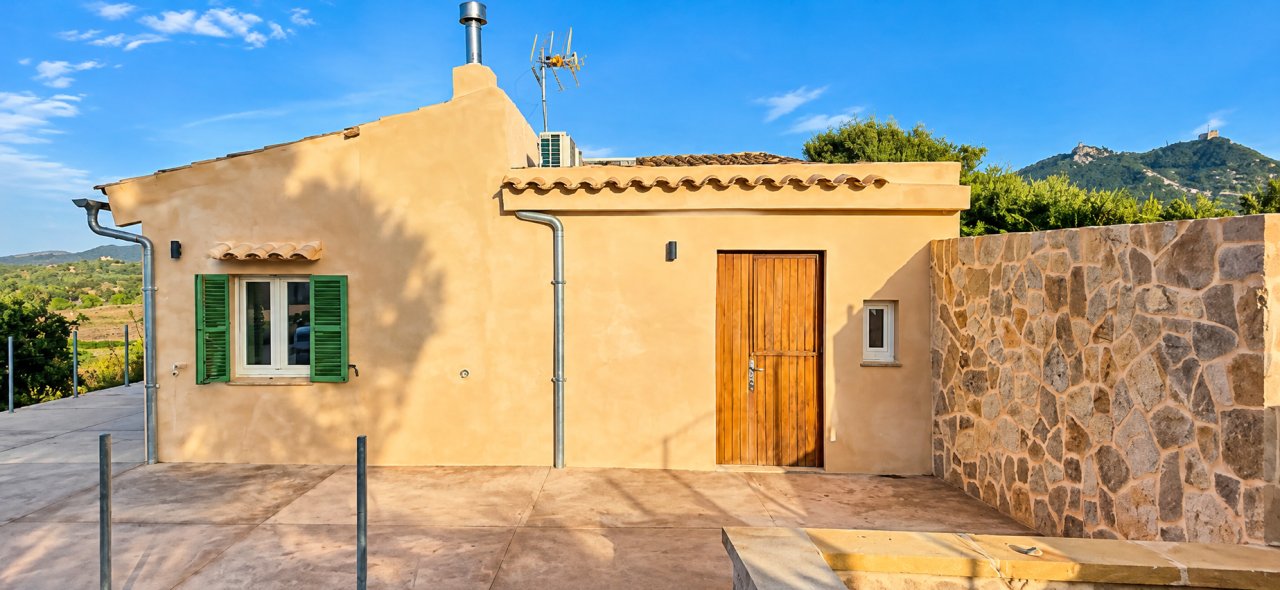 Charmantes, renoviertes Landhaus zur Miete oben in Felanitx