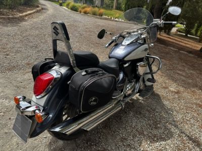 Chopper Suzuki VL800C