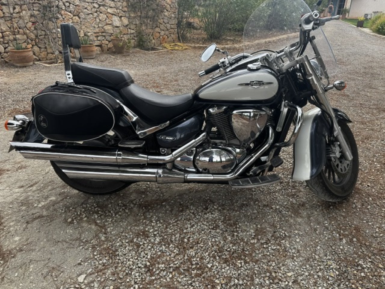 Chopper Suzuki VL800C