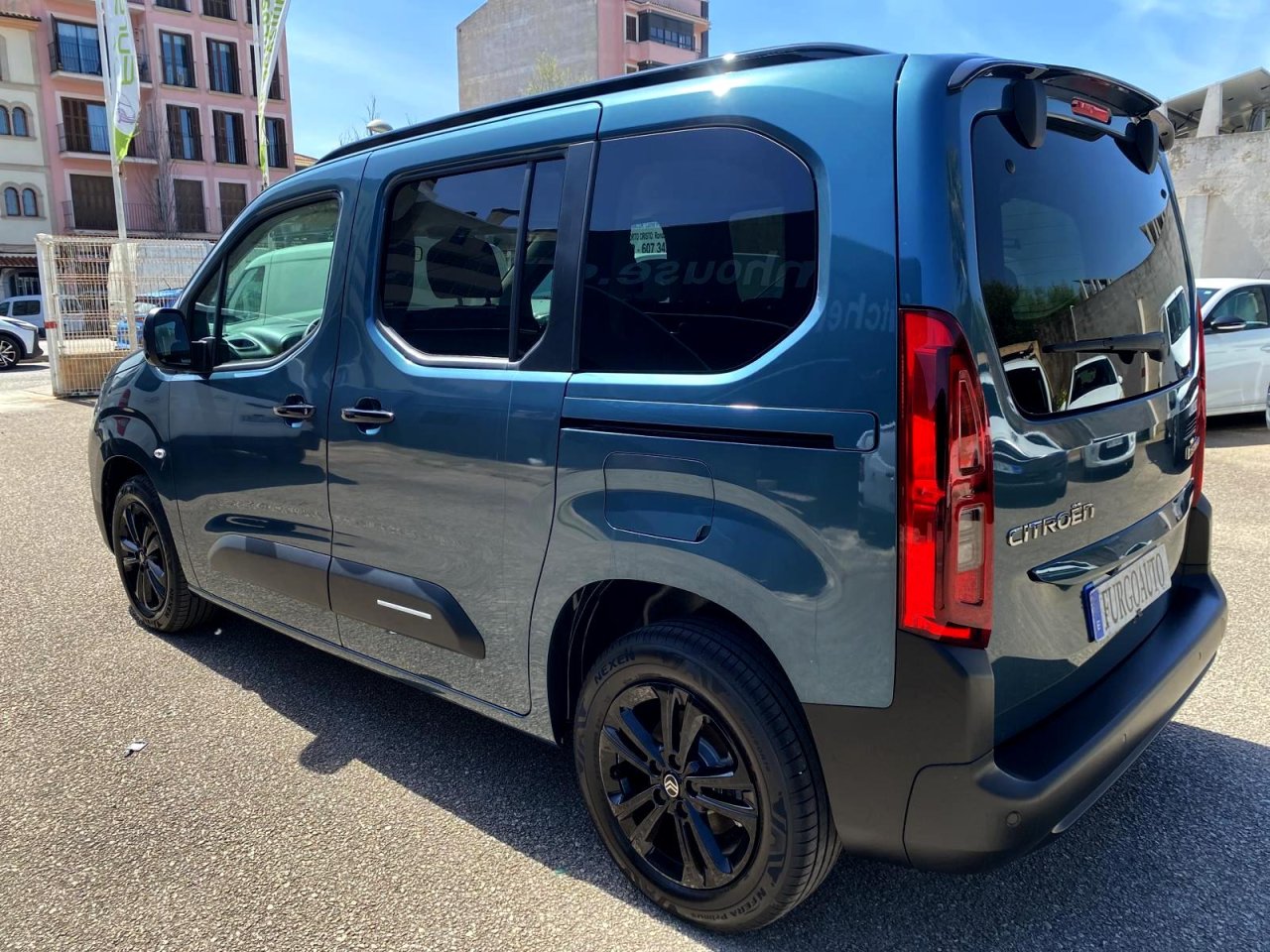Citroën Berlingo Größe M 1.5 BlueHDi 102 PS Plus 5-türig