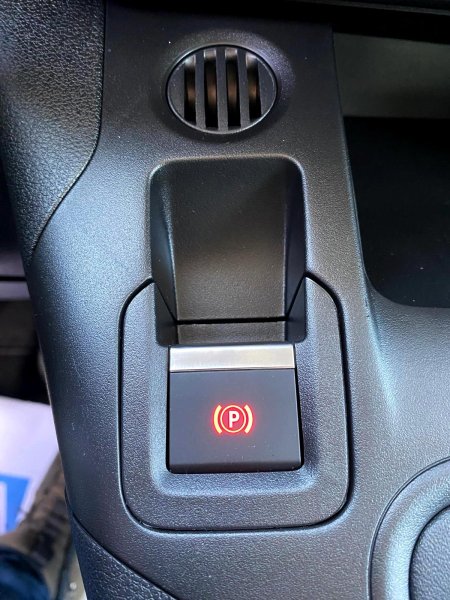 Citroën Berlingo Größe M 1.5 BlueHDi 102 PS Plus 5-türig