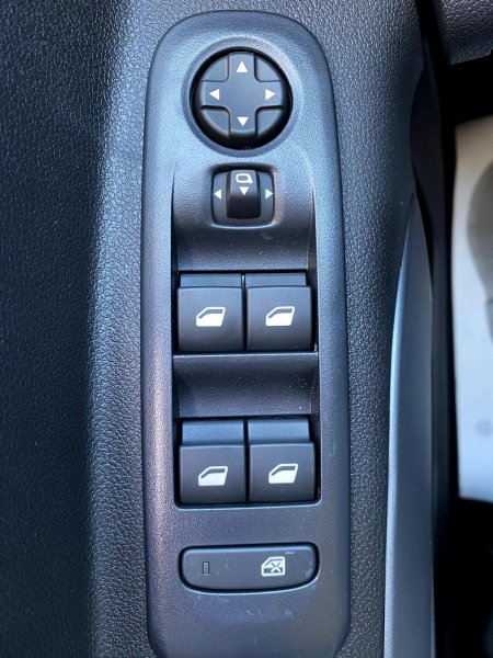 Citroën Berlingo Größe M 1.5 BlueHDi 102 PS Plus 5-türig