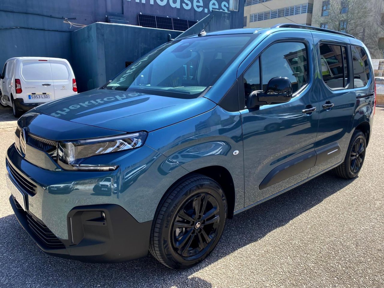 Citroën Berlingo Größe M 1.5 BlueHDi 102 PS Plus 5-türig