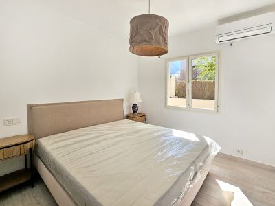 Colònia de Sant Pere: Casa moderna cerca del puerto  Piscina, apartamento independiente y licencia de alquiler vacacional