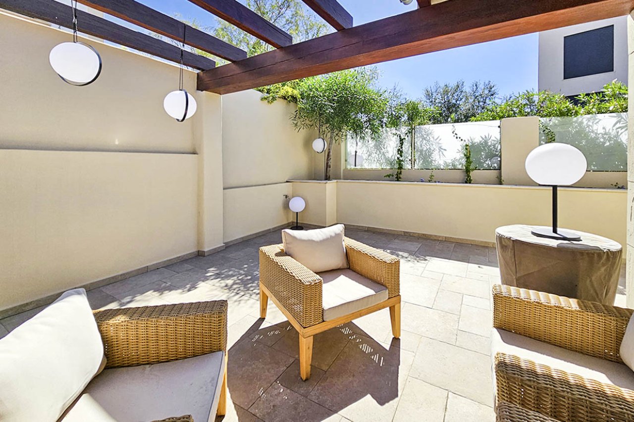Colònia de Sant Pere: Casa moderna cerca del puerto  Piscina, apartamento independiente y licencia de alquiler vacacional
