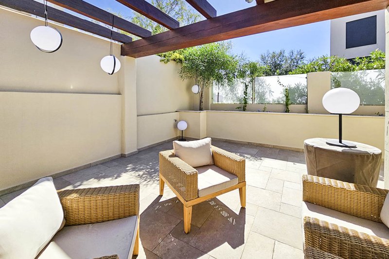 Colònia de Sant Pere: Casa moderna cerca del puerto  Piscina, apartamento independiente y licencia de alquiler vacacional