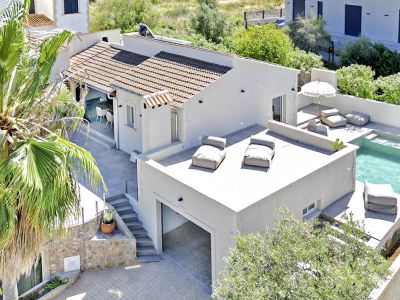 Colònia de Sant Pere: Casa moderna cerca del puerto  Piscina, apartamento independiente y licencia de alquiler vacacional