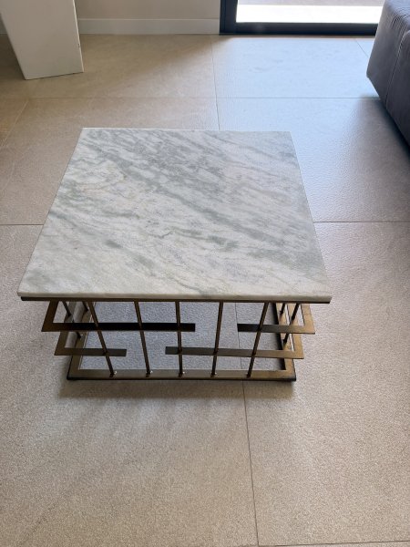 Couchtisch Marmor mit Goldgestell 55 x 55 cm