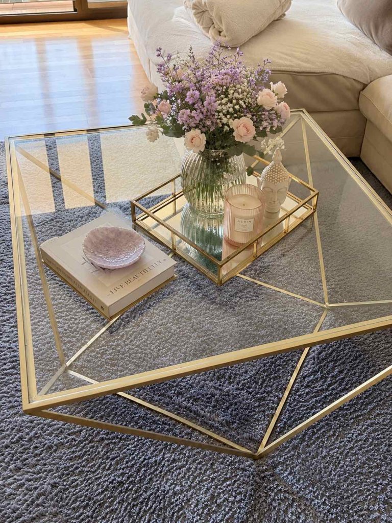 Mesa de centro con tapa de cristal (color dorado - ZARA Home)