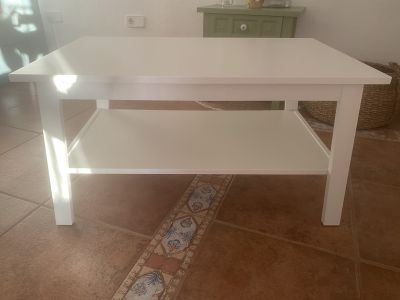 Couchtisch weiß