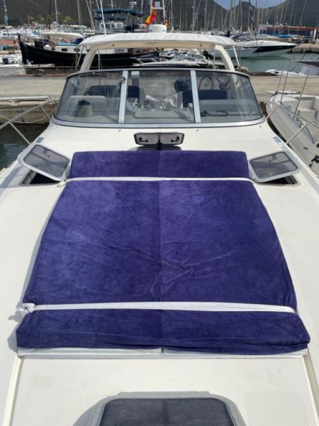 Cranchi Mediterranee 12 Meter Motoryacht mit Kabine 2 Volvo Diesel