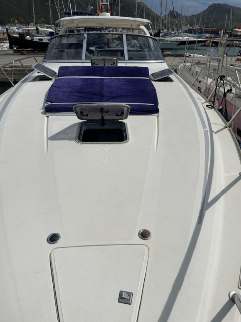 Cranchi Mediterranee 12 Meter Motoryacht mit Kabine 2 Volvo Diesel