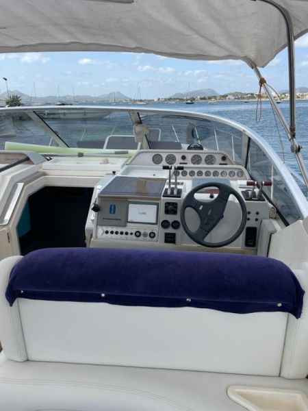 Cranchi Mediterranee 12 Meter Motoryacht mit Kabine 2 Volvo Diesel