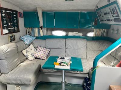 Cranchi Mediterranee 12 Meter Motoryacht mit Kabine 2 Volvo Diesel