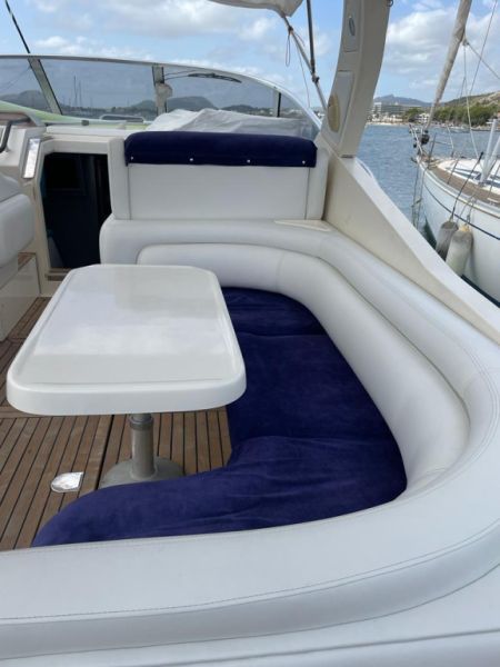 Cranchi Mediterranee 12 Meter Motoryacht mit Kabine 2 Volvo Diesel