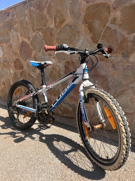 CUBE Kinder-MTB 20 Zoll