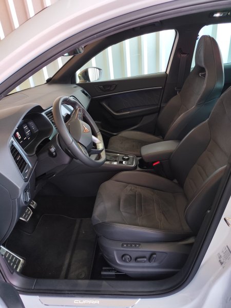 Cupra Ateca 2.0tsi 300PS aus 2023 1.Hand Garantie PANO AHK BEATS 360KAMERA UVM.