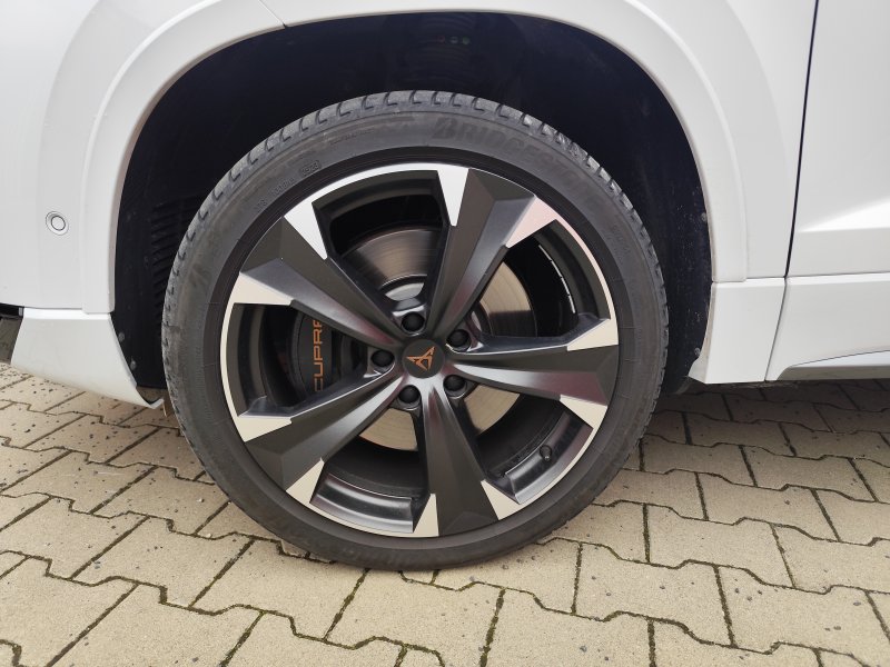 Cupra Ateca 2.0tsi 300PS aus 2023 1.Hand Garantie PANO AHK BEATS 360KAMERA UVM.