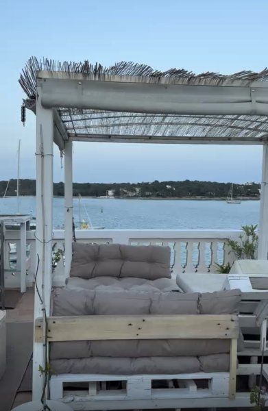 Custom Daybed