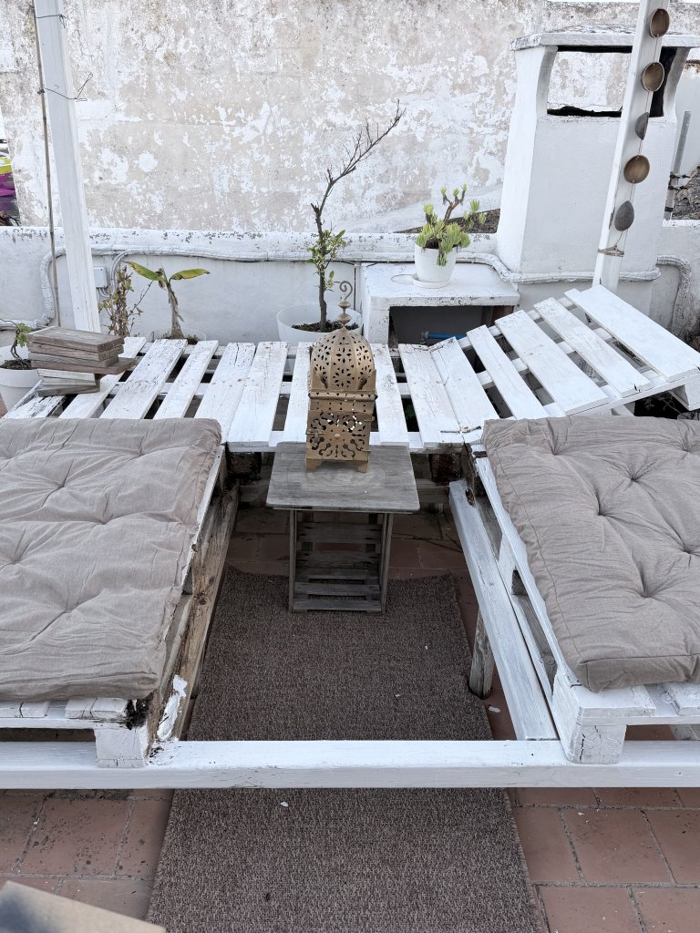 Custom Daybed