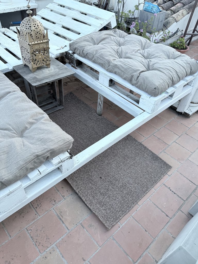 Custom Daybed