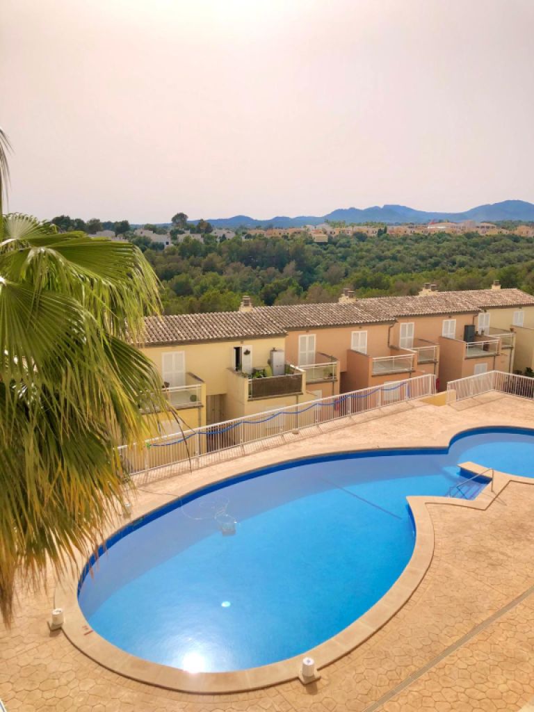 Top-floor apartment in Cala Domingos