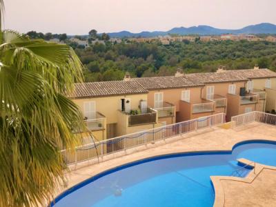 Top-floor apartment in Cala Domingos