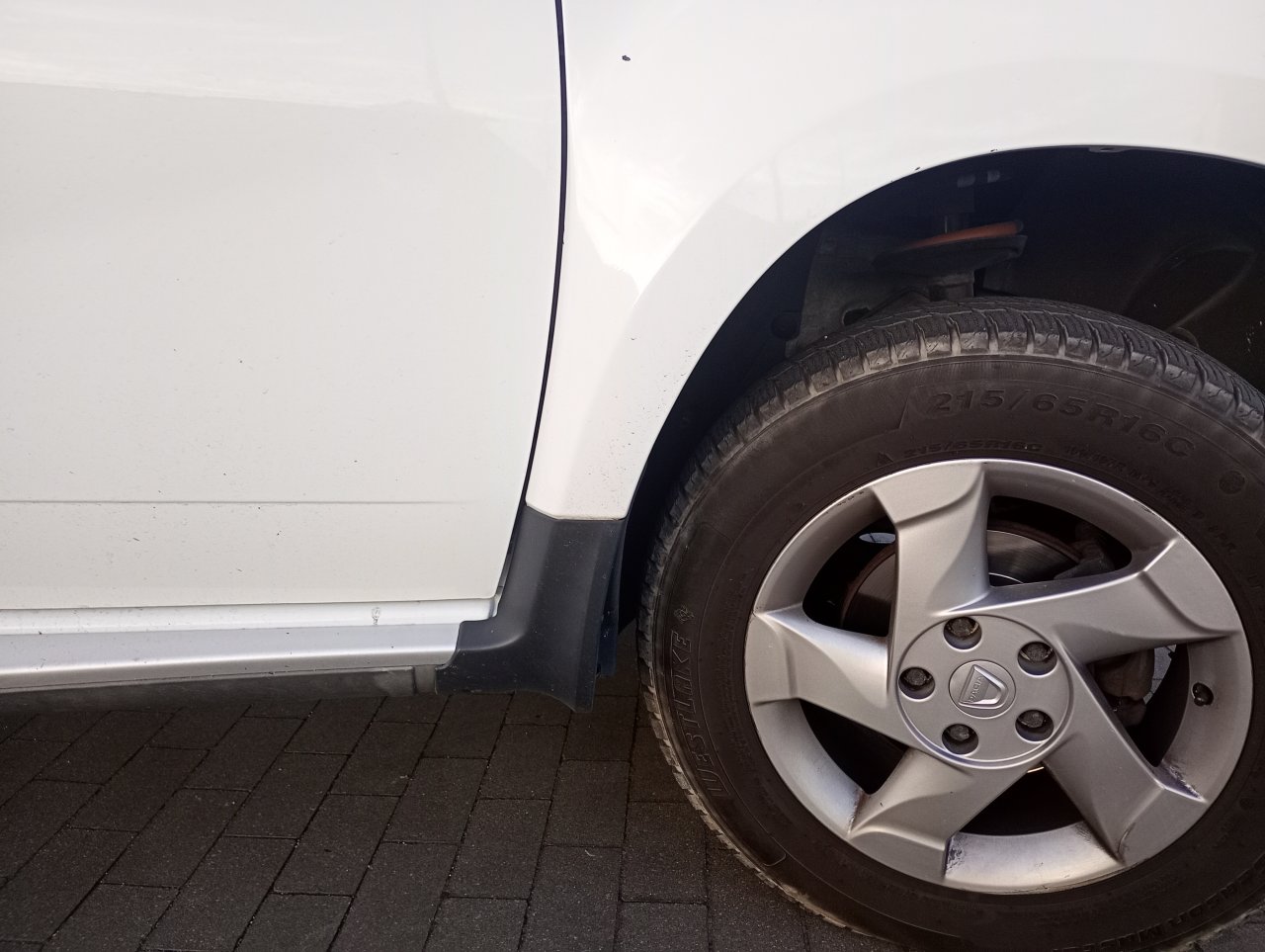 Dacia Duster Benzin