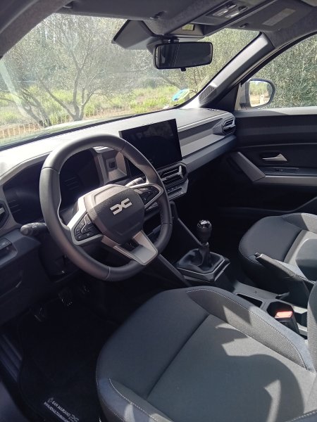 Dacia Duster Expression ECO-G 120 4x2 zu verkaufen